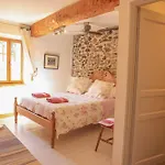 Mas St. Joseph Bed & Breakfast